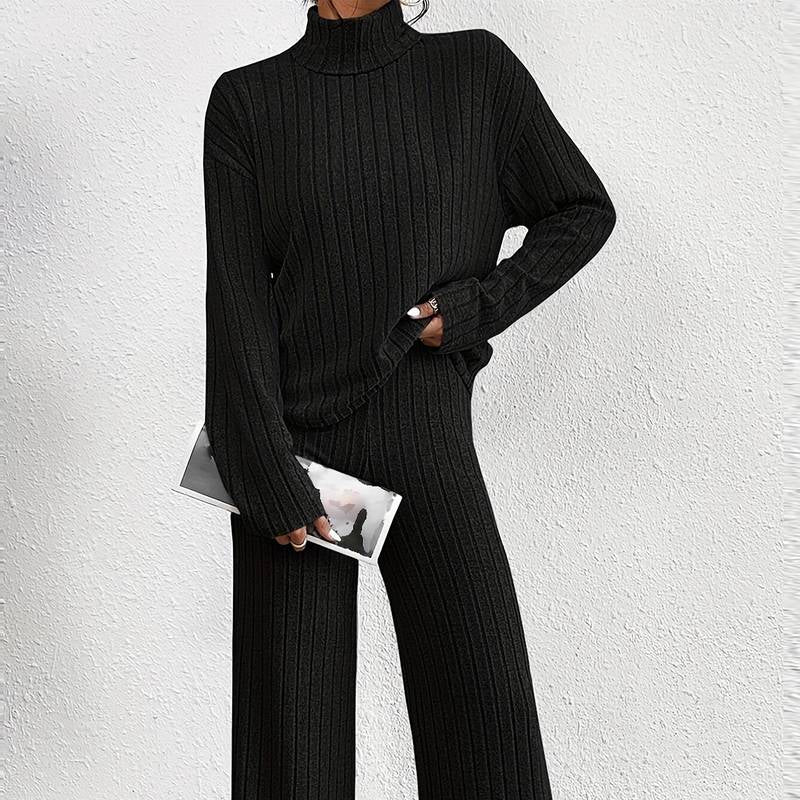 Rosgrove | Women - Two-Piece Set - Turtleneck & Wide Pants