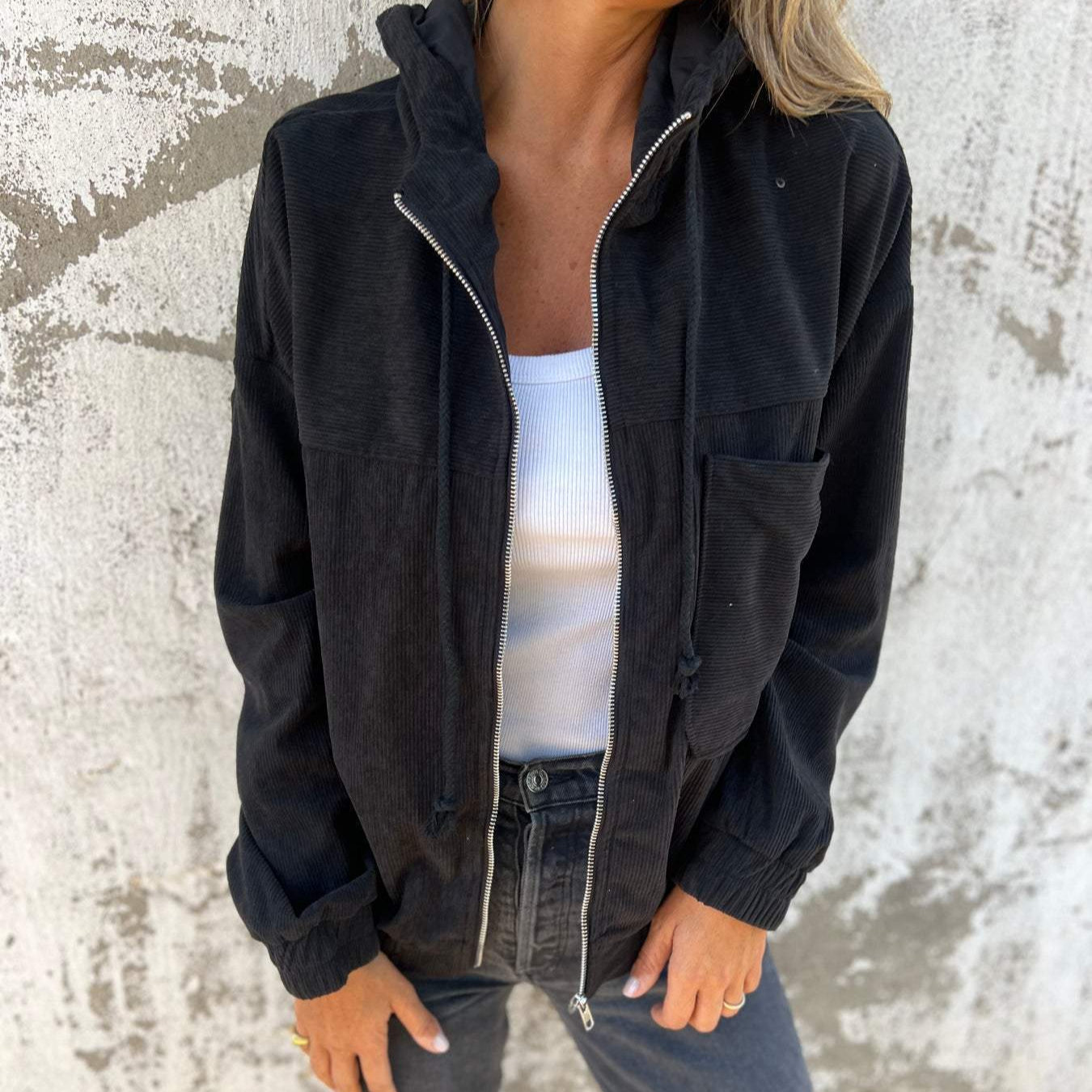 Rosgrove | Women - Stylish Corduroy Jacket - Timeless Style