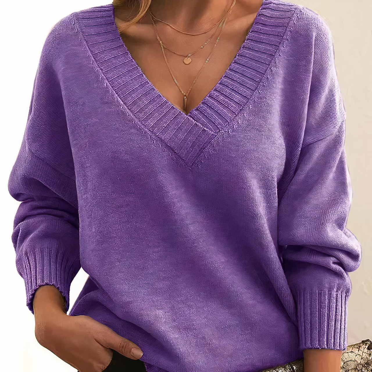 Rosgrove | Women - V-Neck Jumper - Ribbed Cuffs