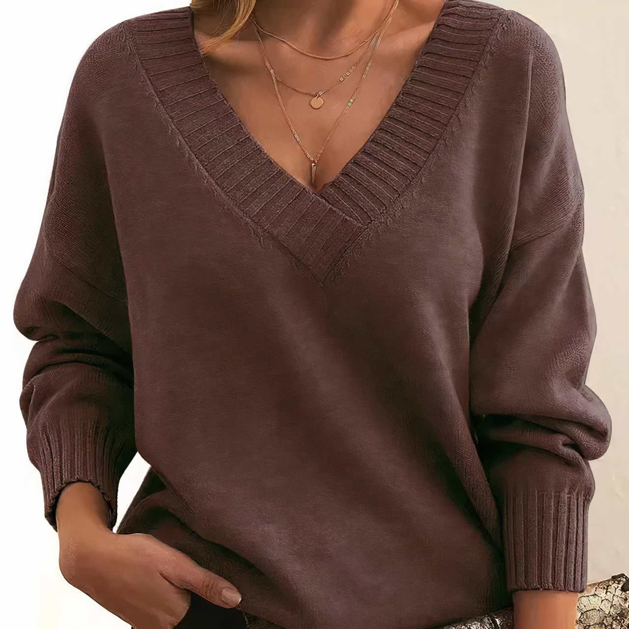 Rosgrove | Women - V-Neck Jumper - Ribbed Cuffs