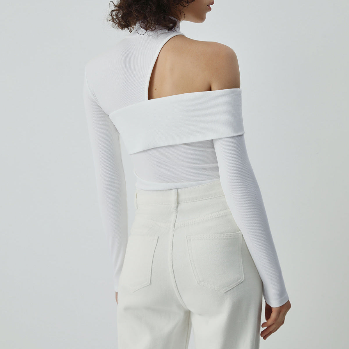 Rosgrove | Women - Long Sleeve Knit Top - Oblique Cutout Rib