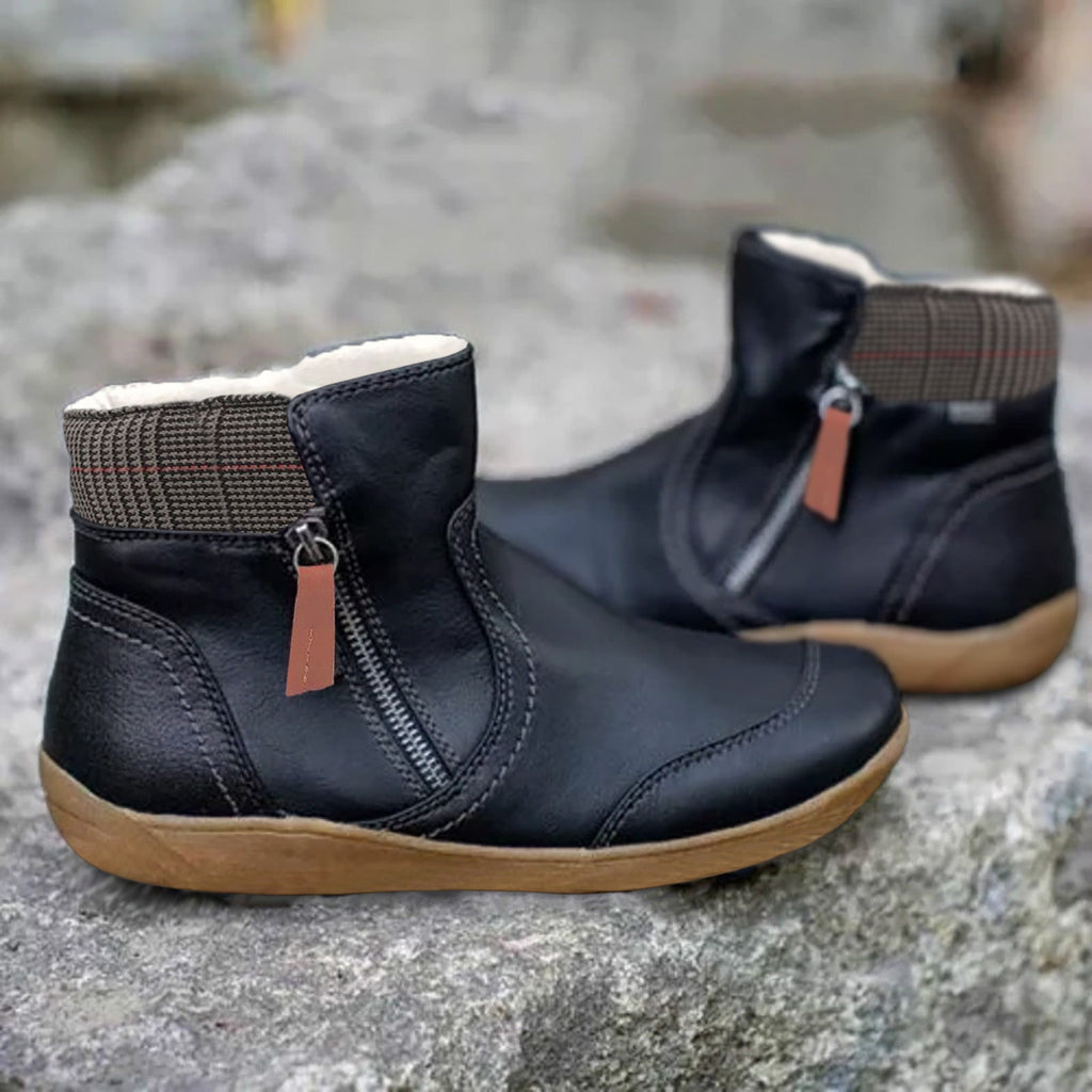 Rosgrove | Women - Padded Ankle Boots - Side Zipper