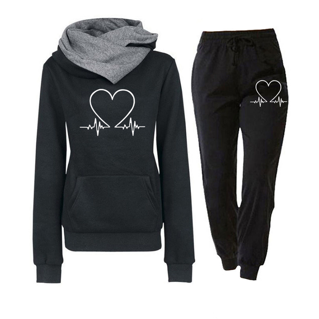 Rosgrove | Women - Loungewear Set - Heartbeat Print Hoodie & Joggers