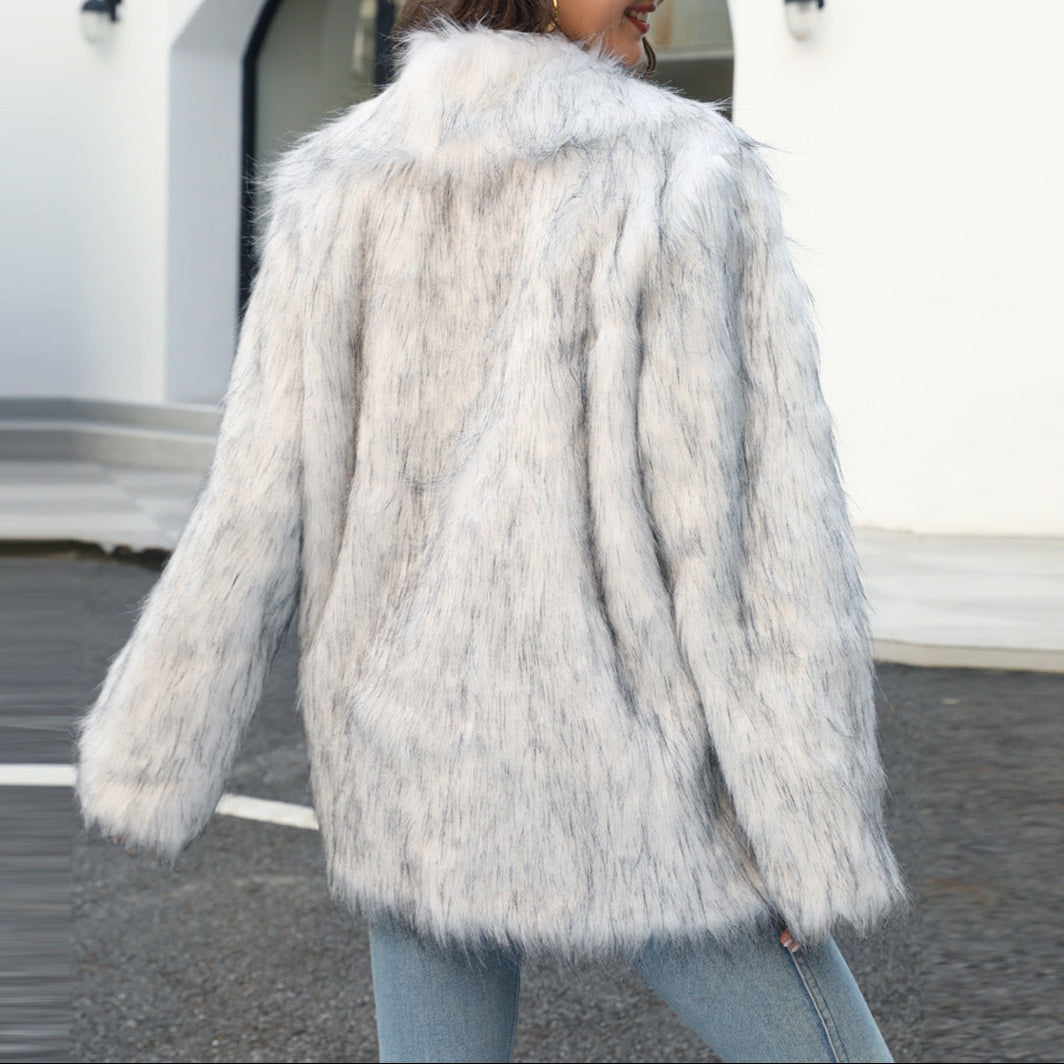 Rosgrove | Women - Elegant Faux Fur Jacket - Soft Collar