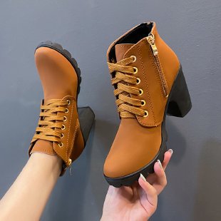 Rosgrove | Women - Trendy Ankle Boots - Block Heel