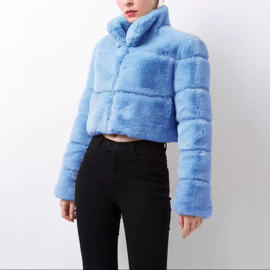 Rosgrove | Women - Fashionable Short Jacket - Faux Fur