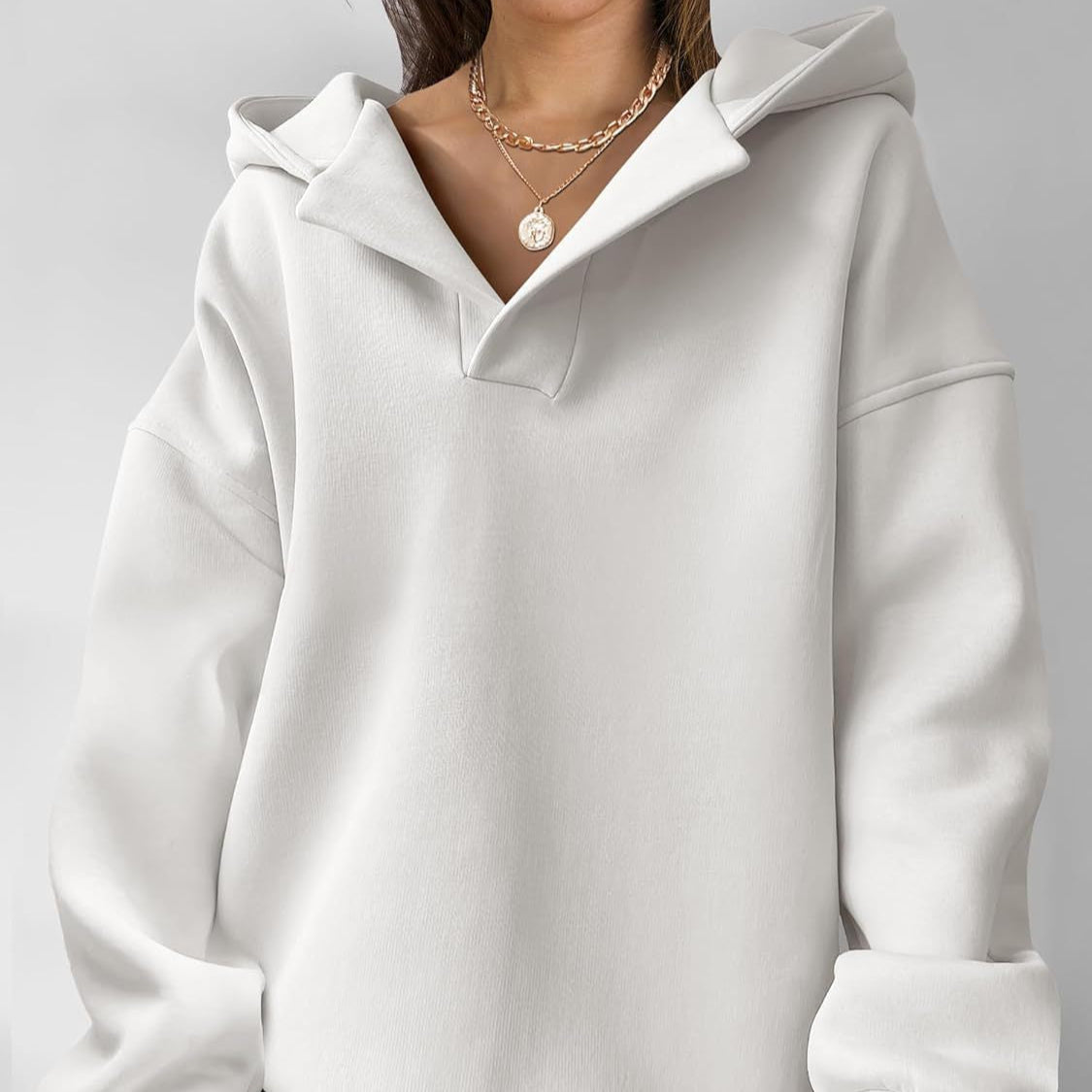 Rosgrove | Women - Oversized Hooded Jumper with V-Neck