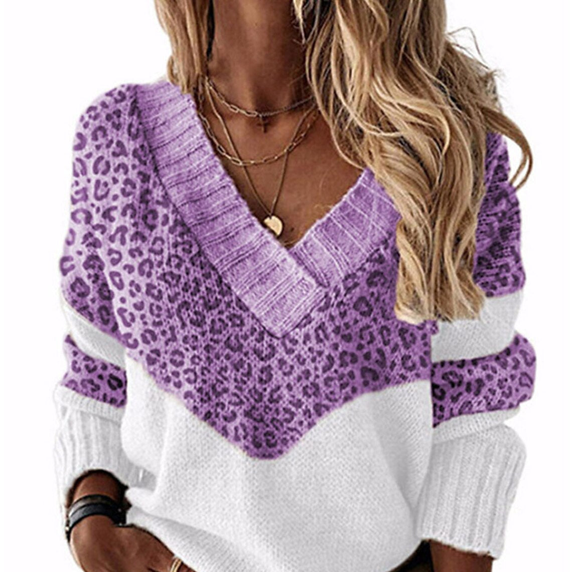 Rosgrove | Women - V-Neck Leopard Print Jumper - Stylish Knit