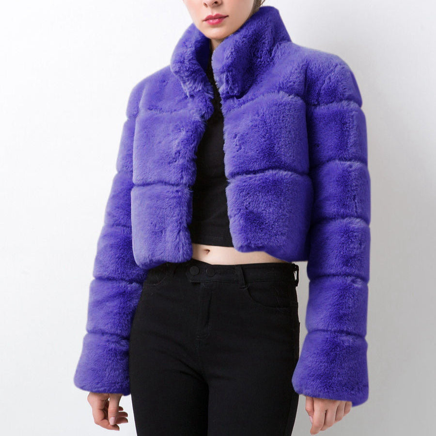 Rosgrove | Women - Fashionable Short Jacket - Faux Fur