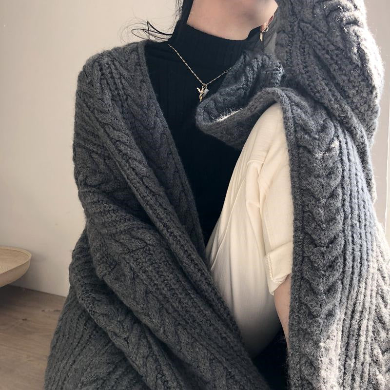 Rosgrove | Women - Oversized Chunky Knit Cardigan - Diamond Pattern