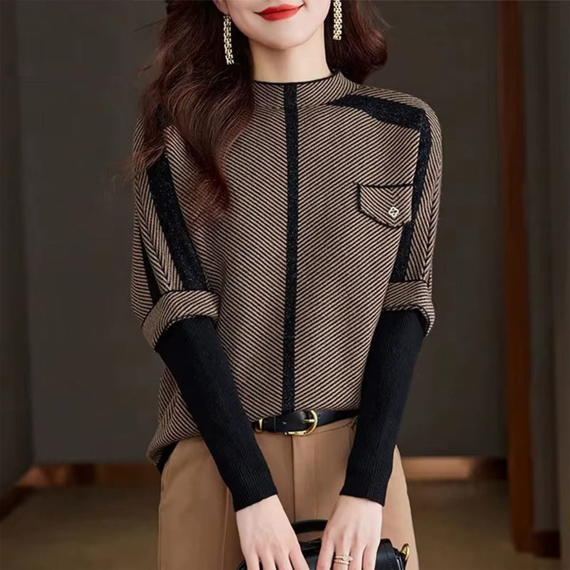 Rosgrove | Women - Hip-Length Mock Neck Pullover with Diagonal Stripes