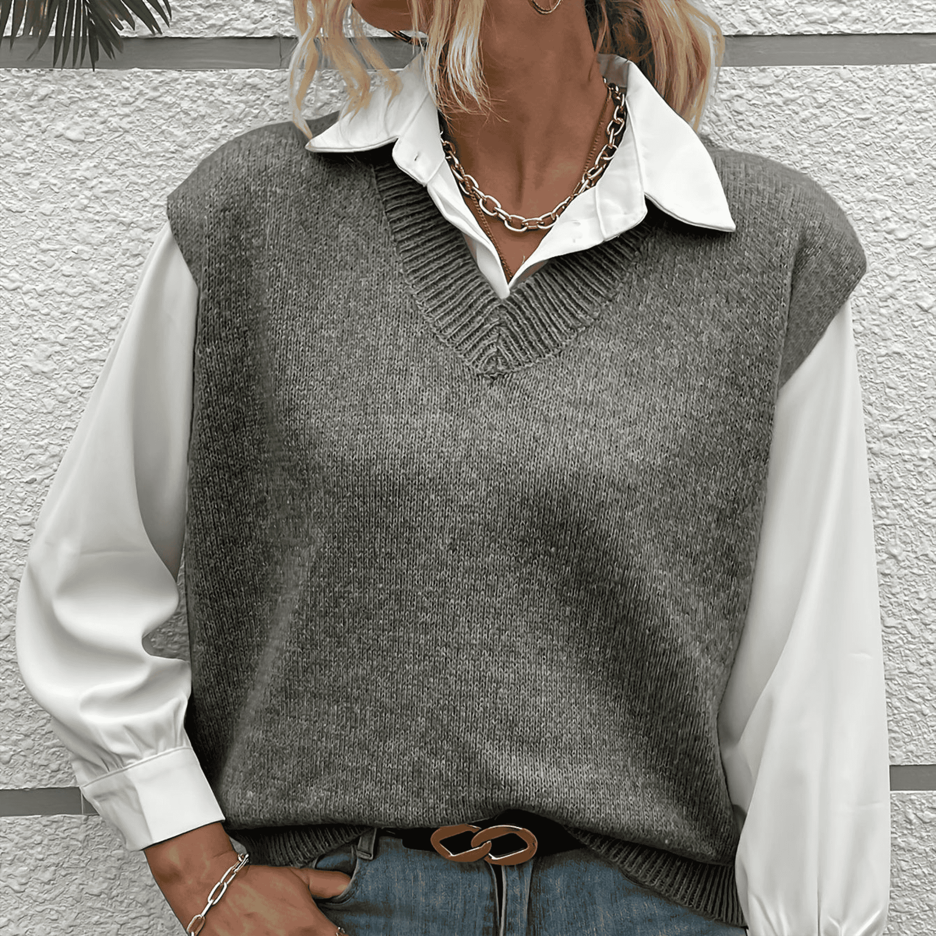 Rosgrove | Women - Ribbed V-Neck Jumper Vest - Relaxed Fit