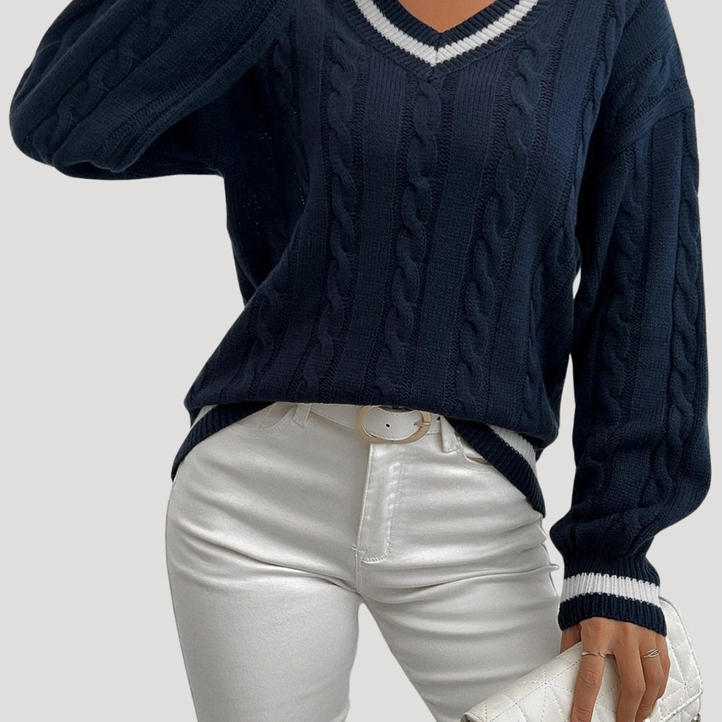 Rosgrove | Women - V-neck Cable Knit Jumper - Cozy & Stylish