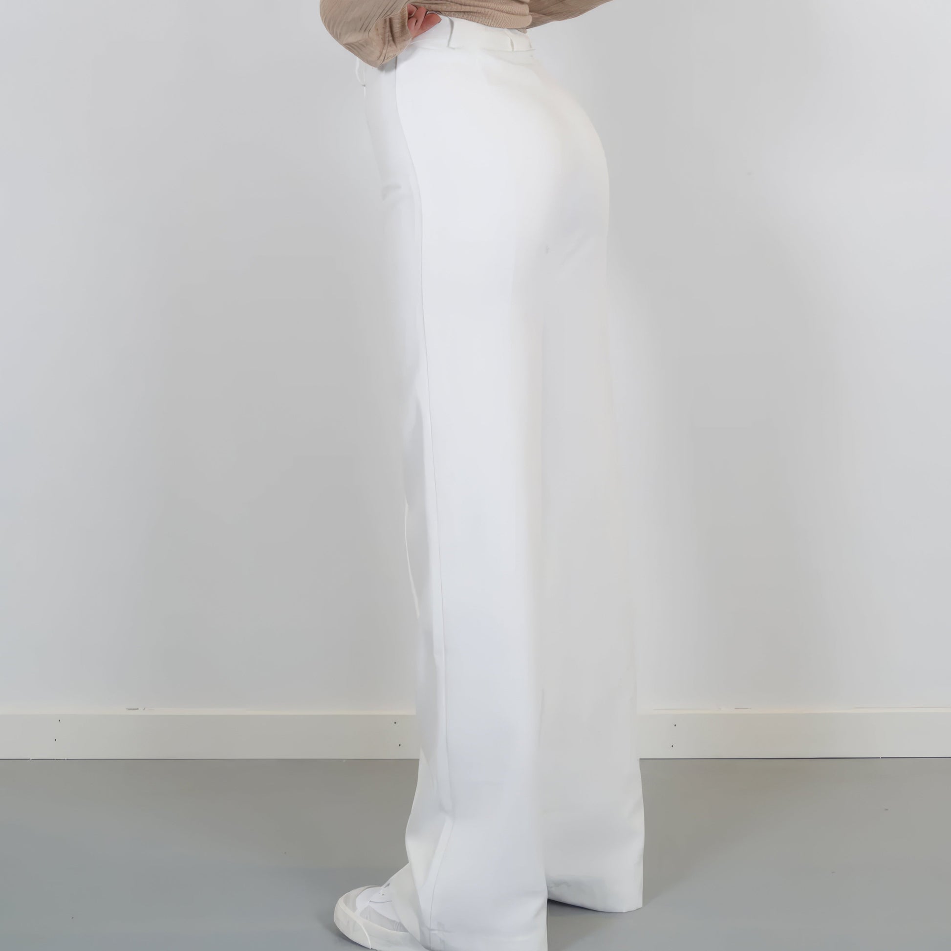 Rosgrove | Women - High-Waisted Straight Leg Trousers - Tailored