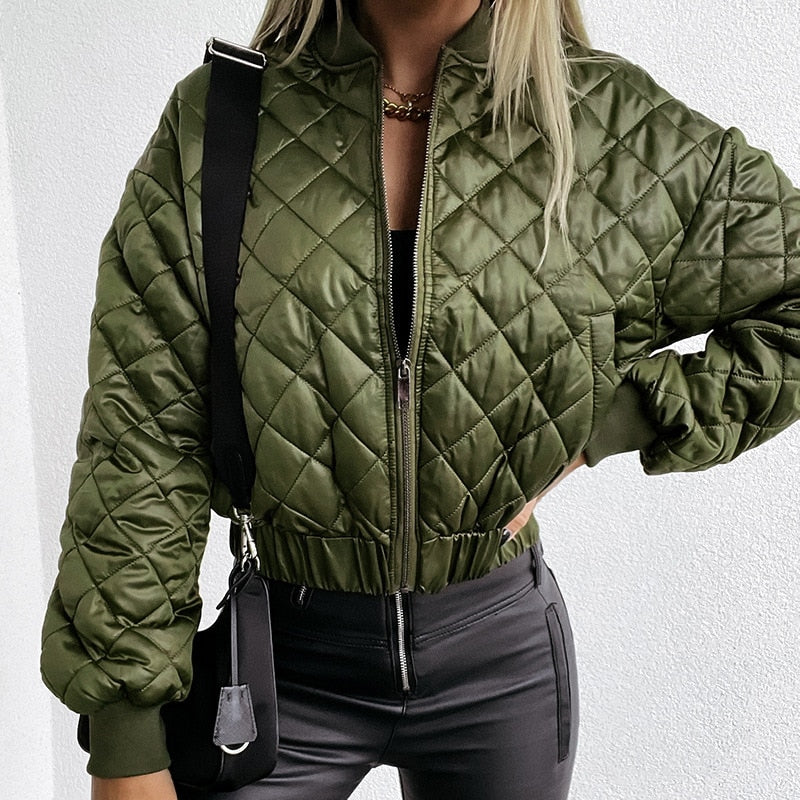 Rosgrove | Women - Cropped Quilted Bomber Jacket - Stylish & Cozy
